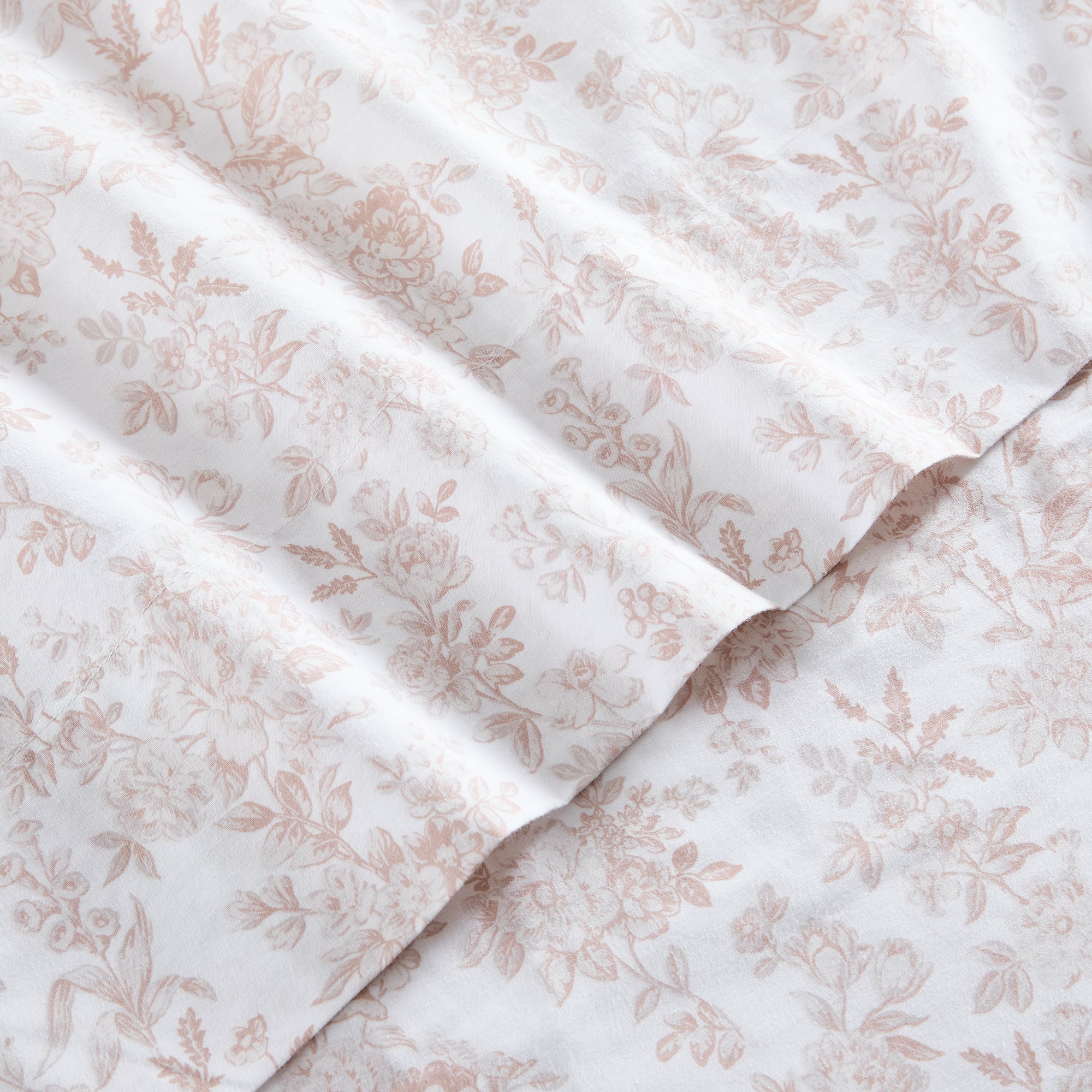 Premium Peony Toile Cotton Sheet Set - Queen Size, 4-Piece Bedding Set with Pillowcases - Soft & Breathable for Comfortable Sleep - Perfect for Master Bedroom, Guest Room, or Vacation Home