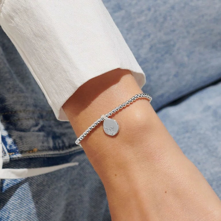 Joma Jewellery Mother's Day Gift - Lucky To Have A Mom Like You Bracelet | Sterling Silver Charm Bracelet for Women | Perfect Birthday, Anniversary & Thank You Present