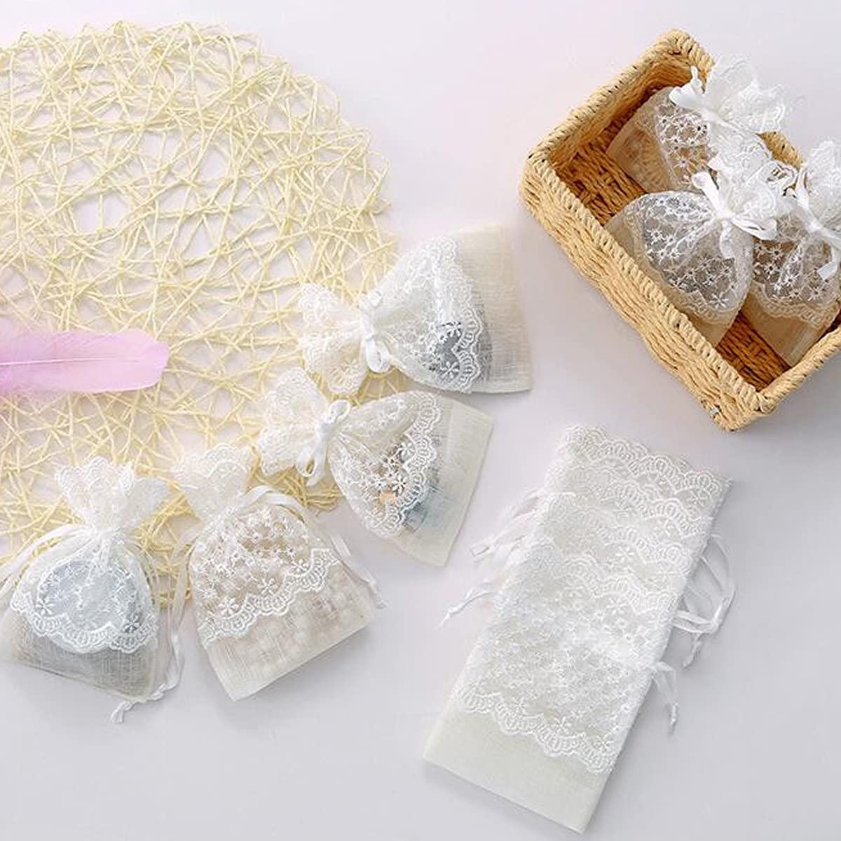 Snadulor 10 Pcs White Lace Organza Gift Bags - 3.9 x 5.5 Inch Sheer Wedding Favor Bags for Candy, Party Favors, Bridal Shower & Birthday Gifts - Perfect for Wedding Decorations, Baby Showers & Holiday Gift Wrapping