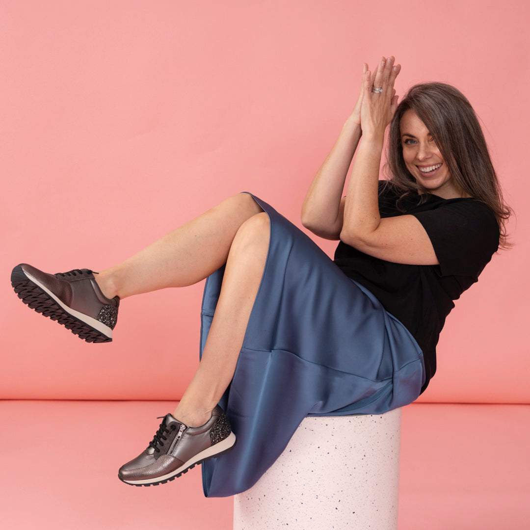 25082 Neo - High-Quality Fashion Sneakers for Men & Women | Comfortable & Stylish for Running, Walking & Casual Wear