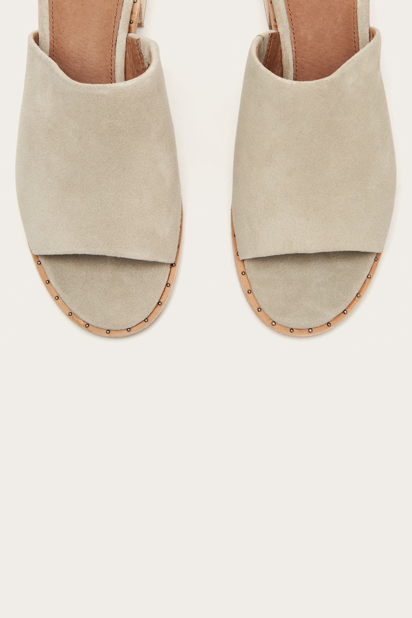 Vintage Cindy Mule Shoes - Pre-Owned Women's Fashion Footwear for Casual Wear & Everyday Comfort