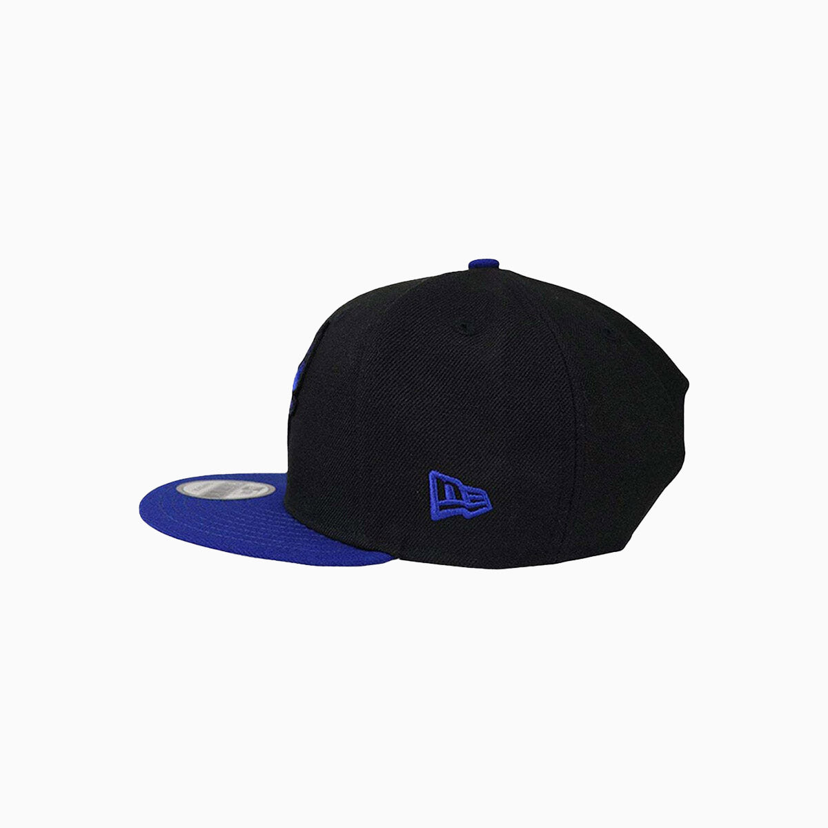 Chicago Bulls NBA 9Fifty Snapback Hat - Adjustable Fitted Cap for Men & Women - Official NBA Licensed Merchandise - Perfect for Basketball Games, Streetwear Fashion & Sports Fans