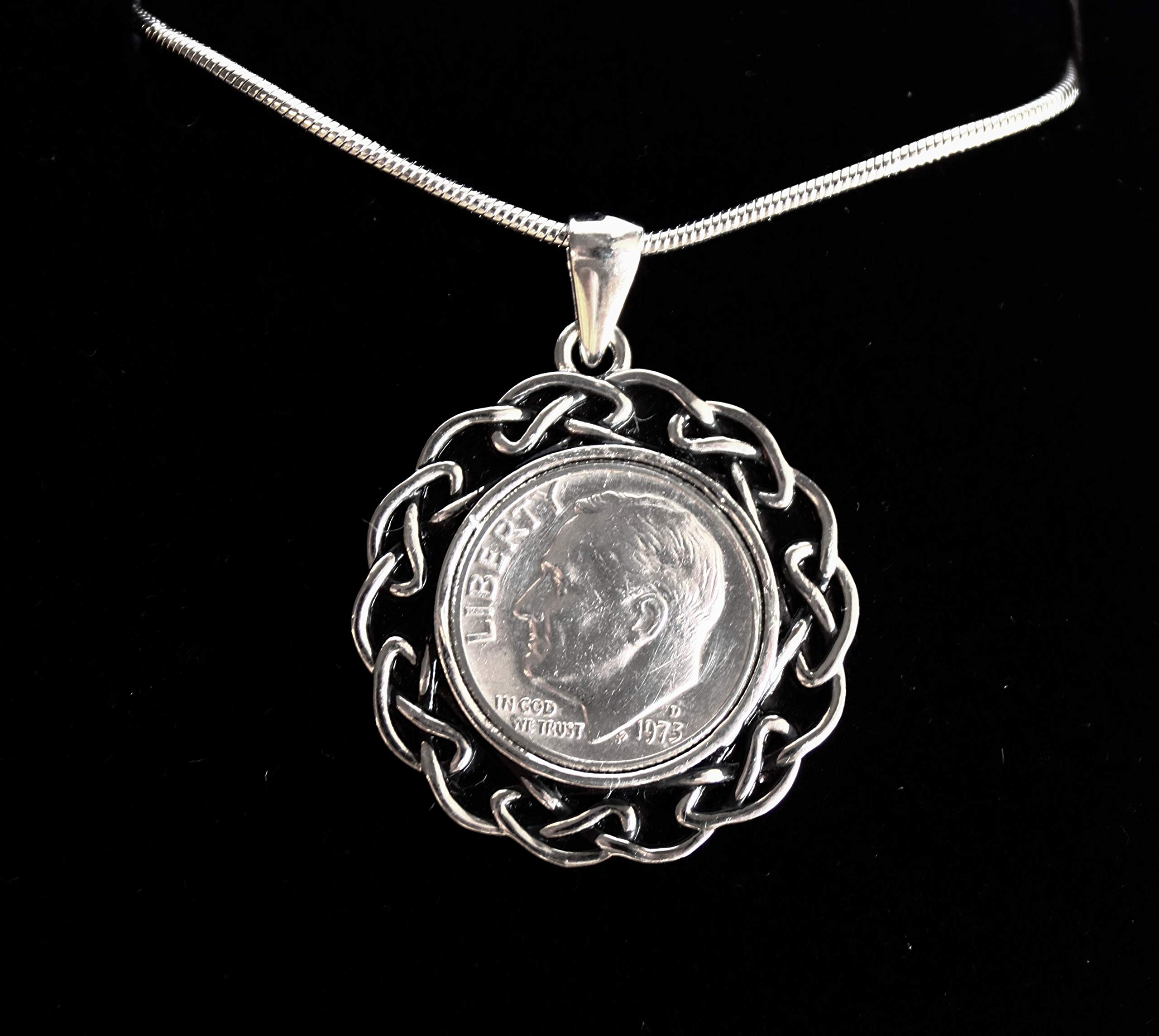 1973 US Coin Cufflinks & Pendant Set - 44th Birthday Gift for Men - Lucky 1973 Silver Dollar Jewelry for Anniversary, Graduation & Special Occasions