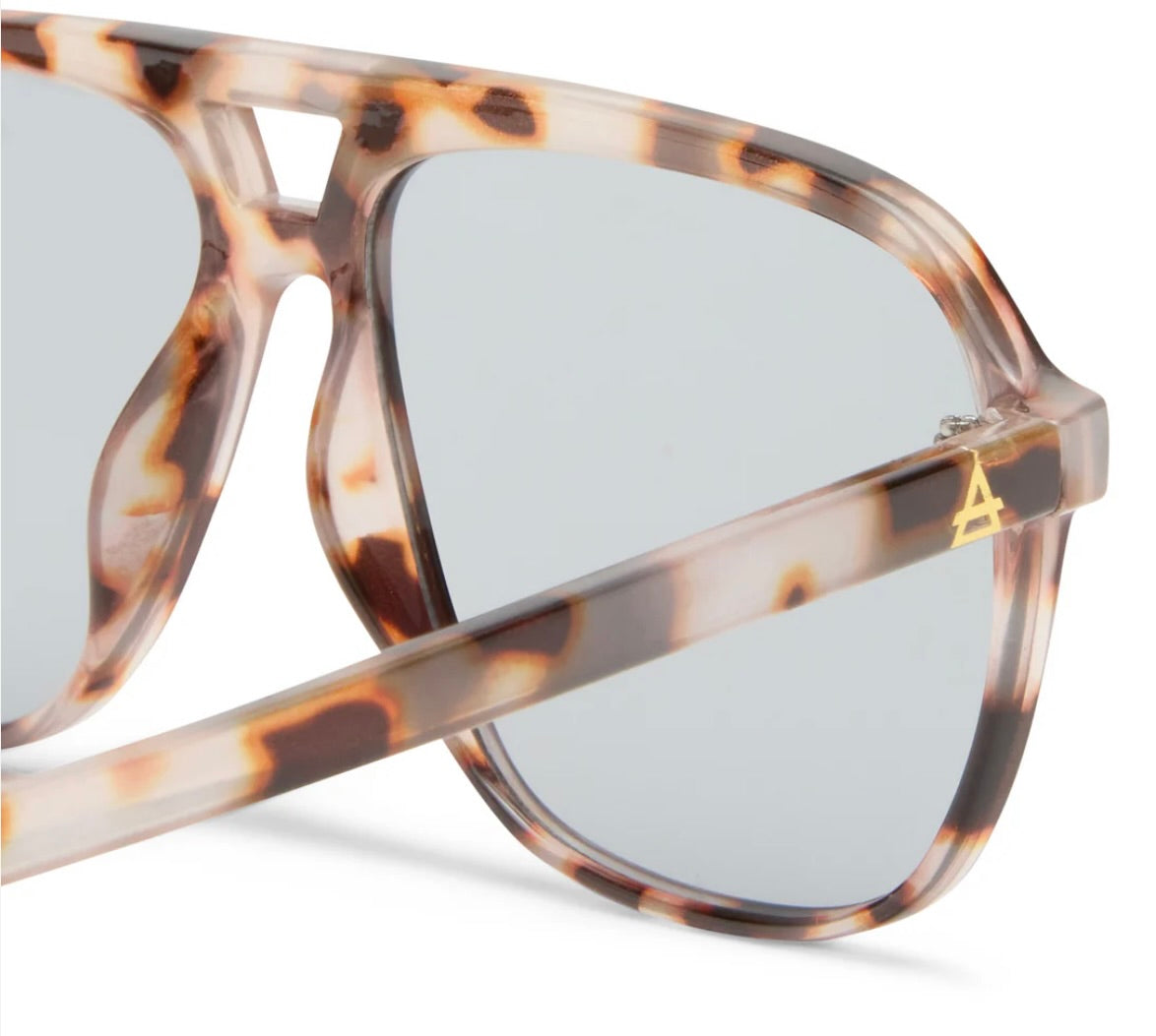 Monoceros Polarized Sunglasses in Cookie Tortoise Frame - UV Protection, Lightweight & Stylish for Outdoor Activities, Driving, and Beach Vacations