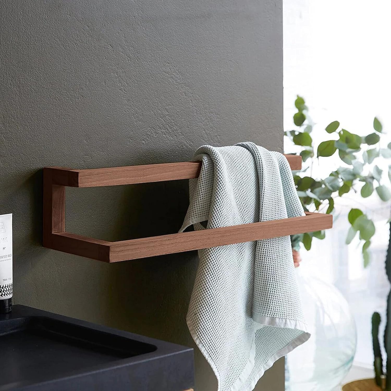 WOODVUE Solid Wood Bathroom Towel Rack - Rustic Brown Wall-Mounted Towel Holder & Yoga Mat Organizer | Space-Saving Bathroom Decor for Small Spaces, Spa, Yoga Studio & Home