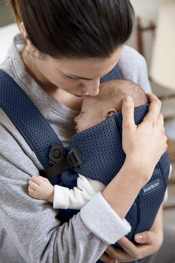 BabyBjorn Baby Carrier Mini 3D Mesh - Lightweight & Breathable Infant Carrier for Newborns to Toddlers - Perfect for Travel, Hiking & Everyday Use
