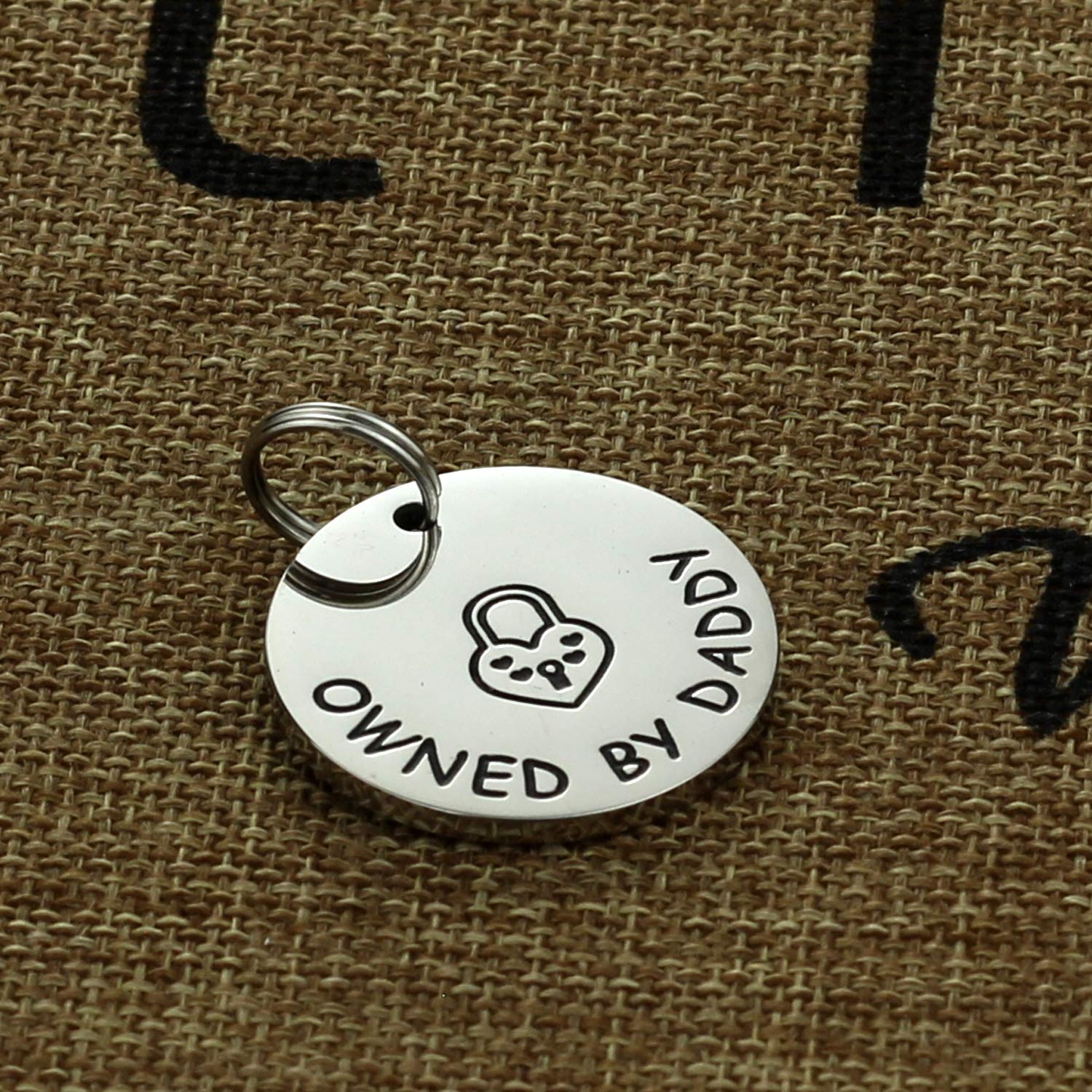 Kivosliviz Personalized Daddy Keychain - Custom Engraved Gift for Dad, Father's Day, Birthday - Perfect for Car Keys, House Keys & Everyday Use