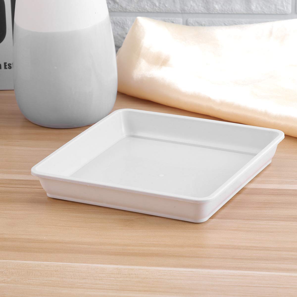 Yardwe 10-Pack 5.9 Inch Square Plastic Plant Saucers - Waterproof Drip Trays for Indoor/Outdoor Flower Pots - White Plant Pot Trays for Garden, Patio, Balcony & Home Decor