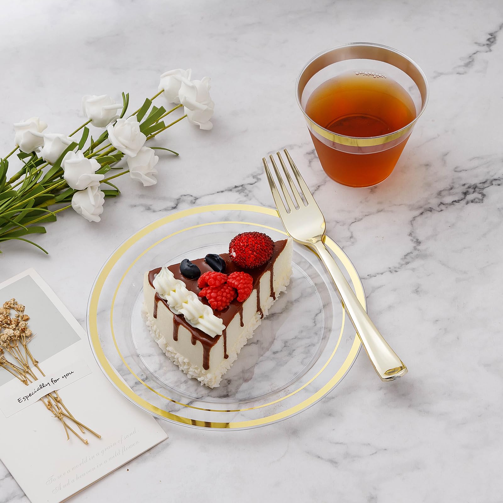 600-Piece Clear Gold Plastic Dinnerware Set for 100 Guests - Disposable Plates, Dessert Plates, Cups, Spoons, Forks & Knives - Perfect for Parties, Christmas, New Year & Special Events