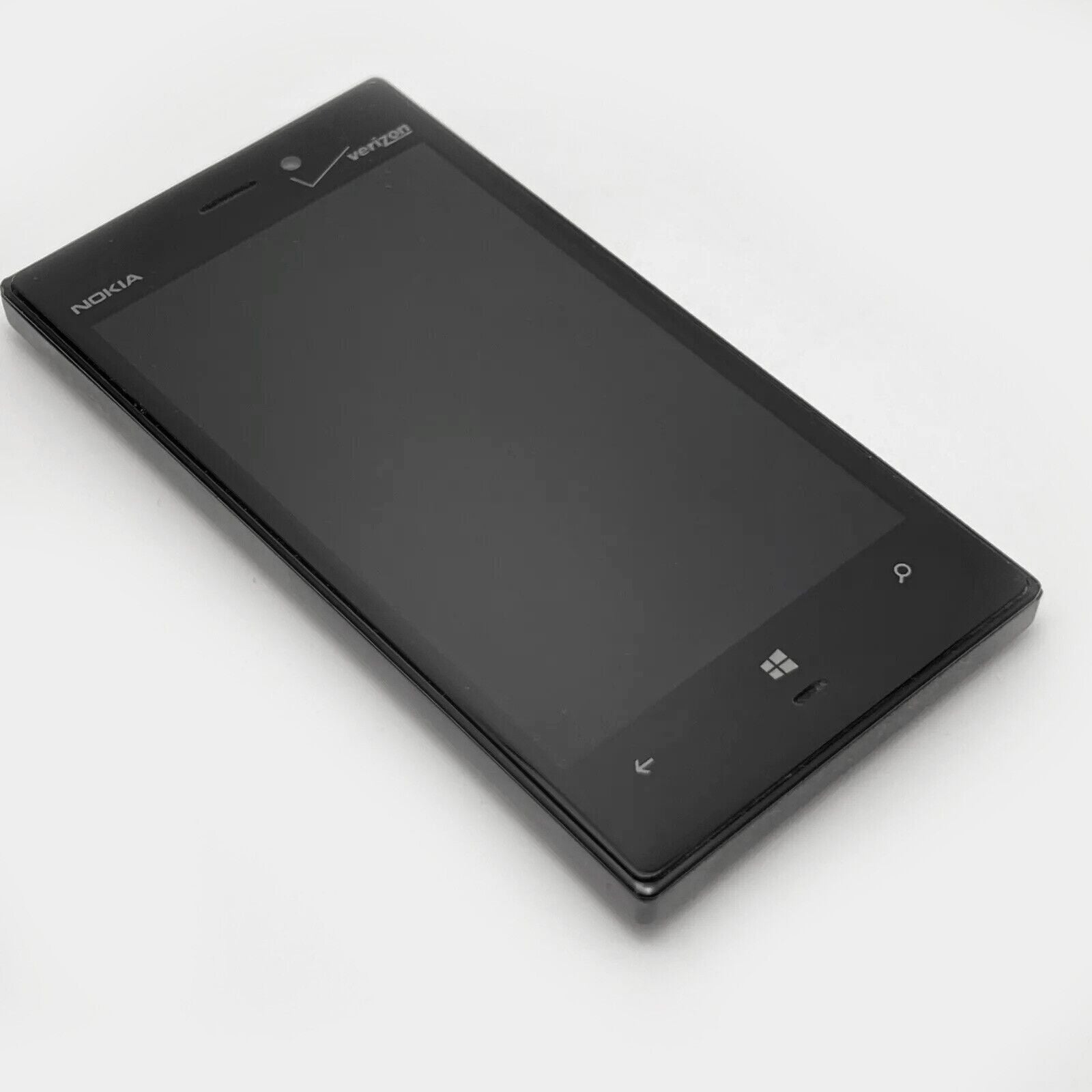 Nokia Lumia 928 32GB Unlocked Smartphone (White) - Verizon CDMA Compatible - Perfect for Business, Travel & Everyday Use