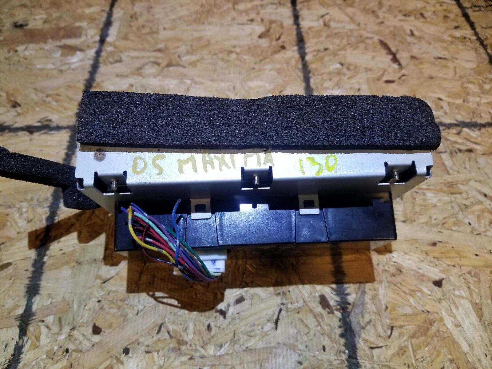 2005 Nissan Maxima OEM Dashboard Display Information Screen #130 - Replacement for Car Audio & Navigation System