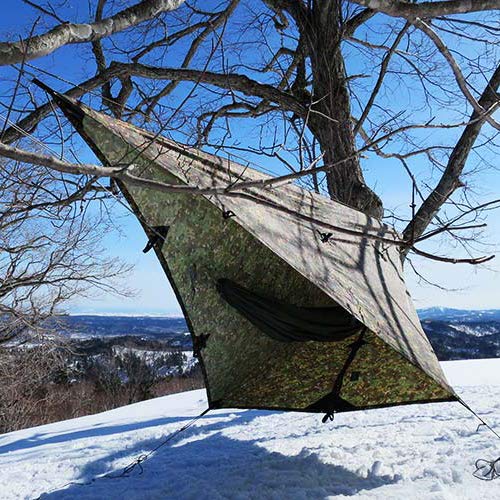 DD Tarp 3x3 PRO MC - 10ft x 10ft Camouflage Waterproof Rain Fly Shelter with Fastening Clips & Pole Eyelets - Lightweight Hammock Tarp for Camping, Hiking, Backpacking - Perfect for Outdoor Adventures in Rain or Sun