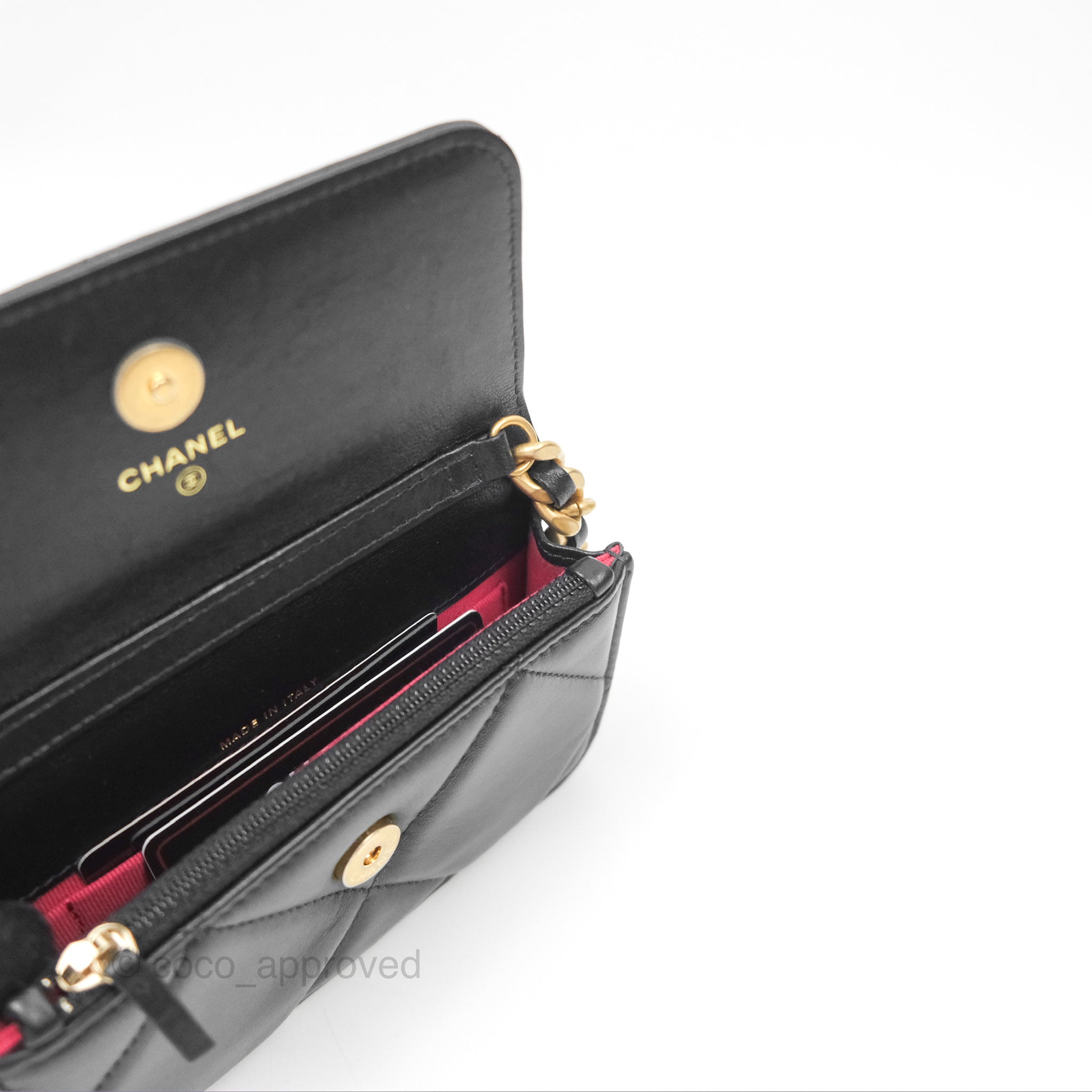 Chanel 19 Clutch With Chain Black Lambskin Mixed Hardware - Luxury Designer Crossbody Bag for Women, Perfect for Evening Parties & Special Occasions