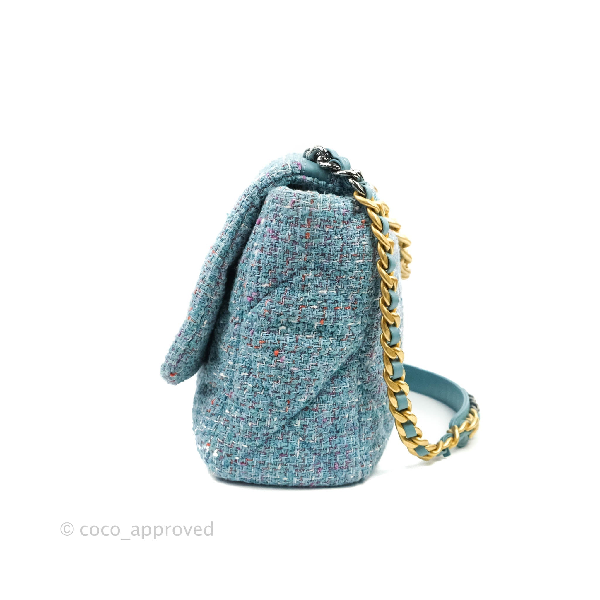 Chanel 19 Maxi Flap Bag in Blue Tweed with Mixed Hardware - Luxury Designer Handbag for Women, Perfect for Parties, Work & Everyday Use