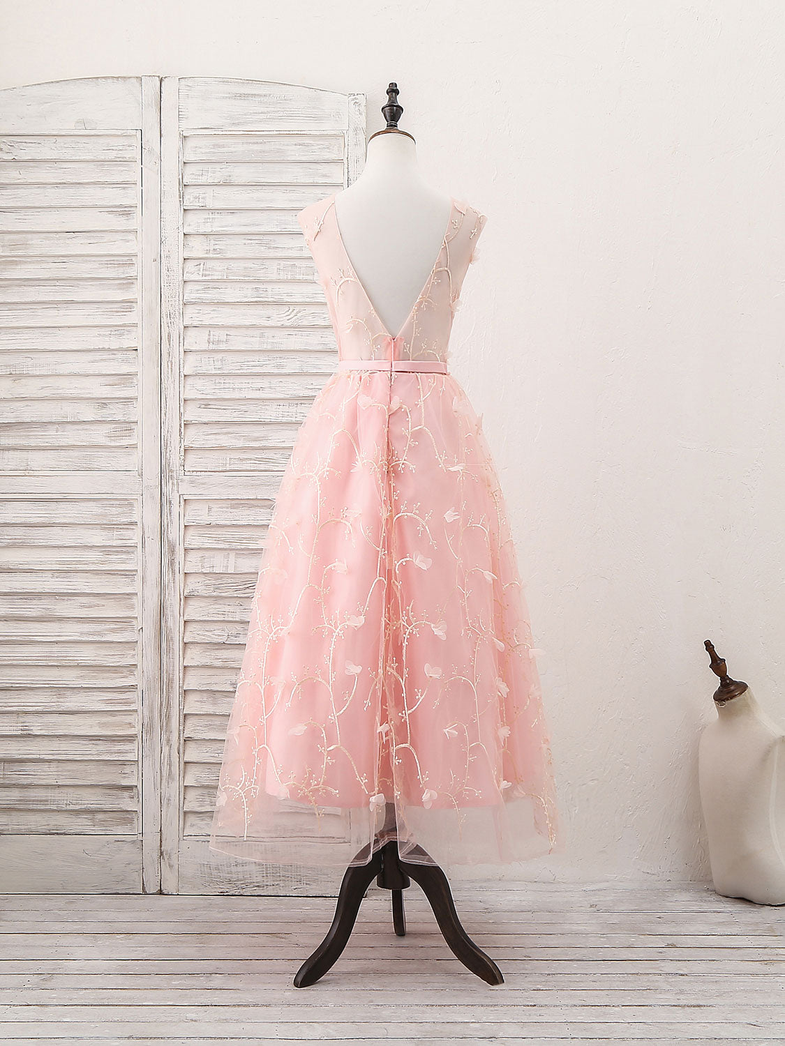Elegant Pink Tulle Lace Tea-Length Prom Dress | Homecoming Ball Gown | Perfect for Formal Dances, Weddings & Special Occasions