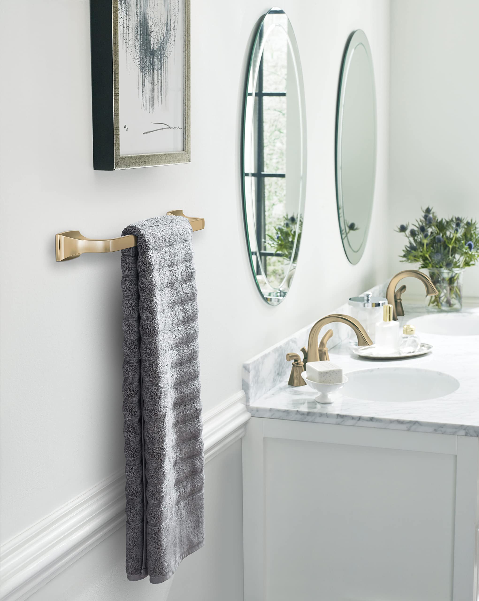 Amerock BH36013CZ Champagne Bronze Towel Bar - 18 Inch (457mm) Bathroom Towel Rack Holder | Highland Ridge Collection | Rust-Resistant Bath Hardware for Bathroom, Spa & Guest Room Decor
