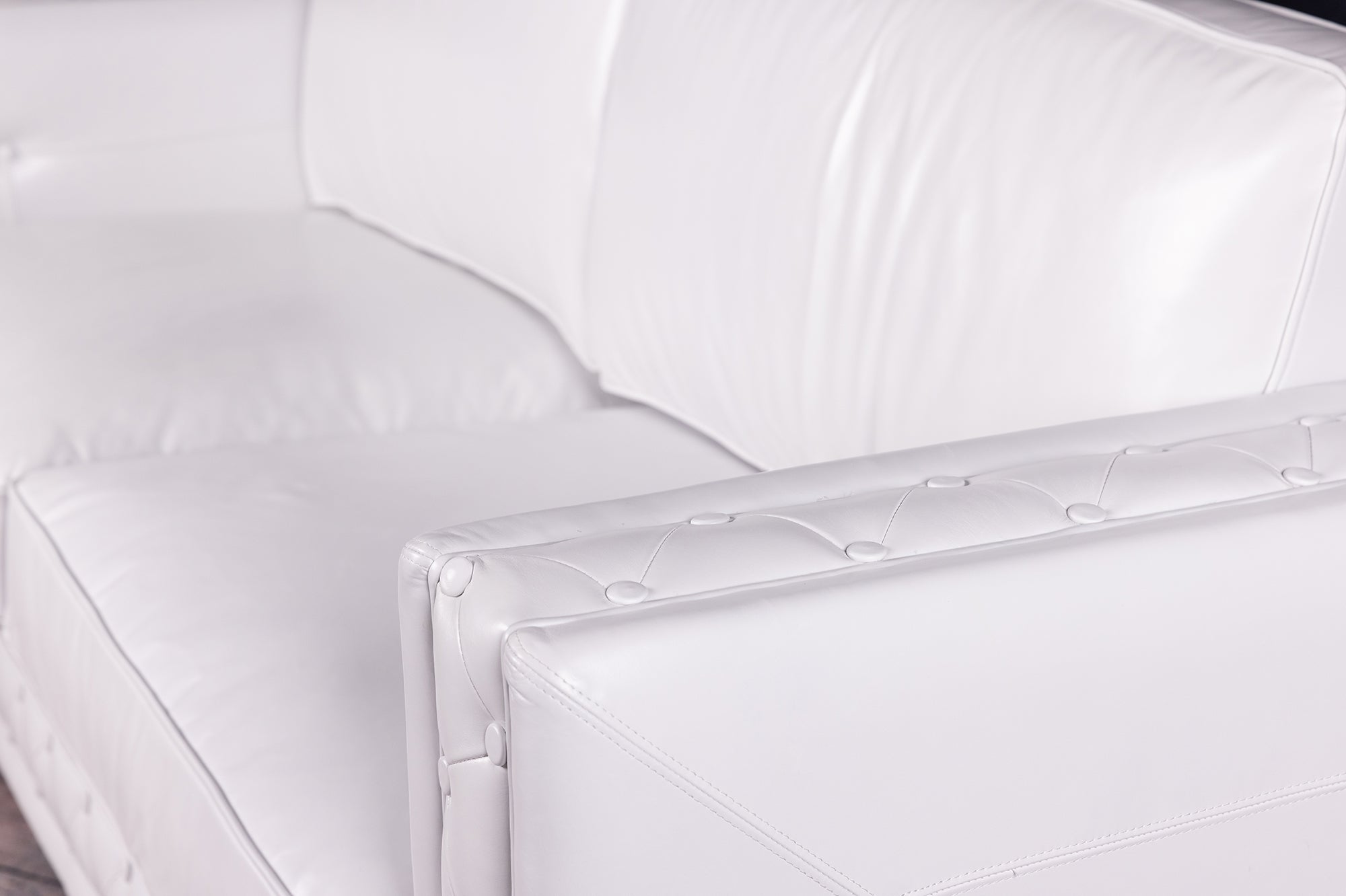 Luxury Genuine Leather Sofa - Premium Handcrafted Italian Leather Couch for Living Room, Office & Lounge - Modern Comfortable Sectional Sofa for Home Decor