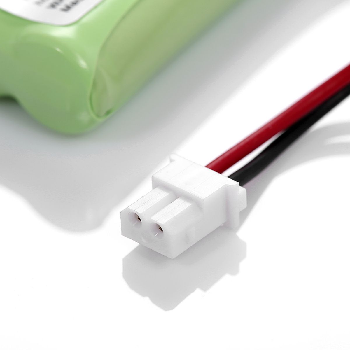 EBL BT166342 Rechargeable 2.4V 600mAh Cordless Batteries - Power Your RC Cars, Toys, and Electronic Devices with Long-Lasting Performance