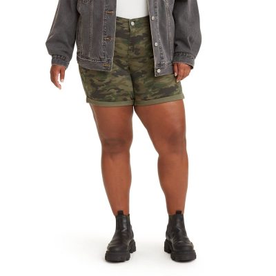A Summer to Remember: The Perfect Pair of Shorts