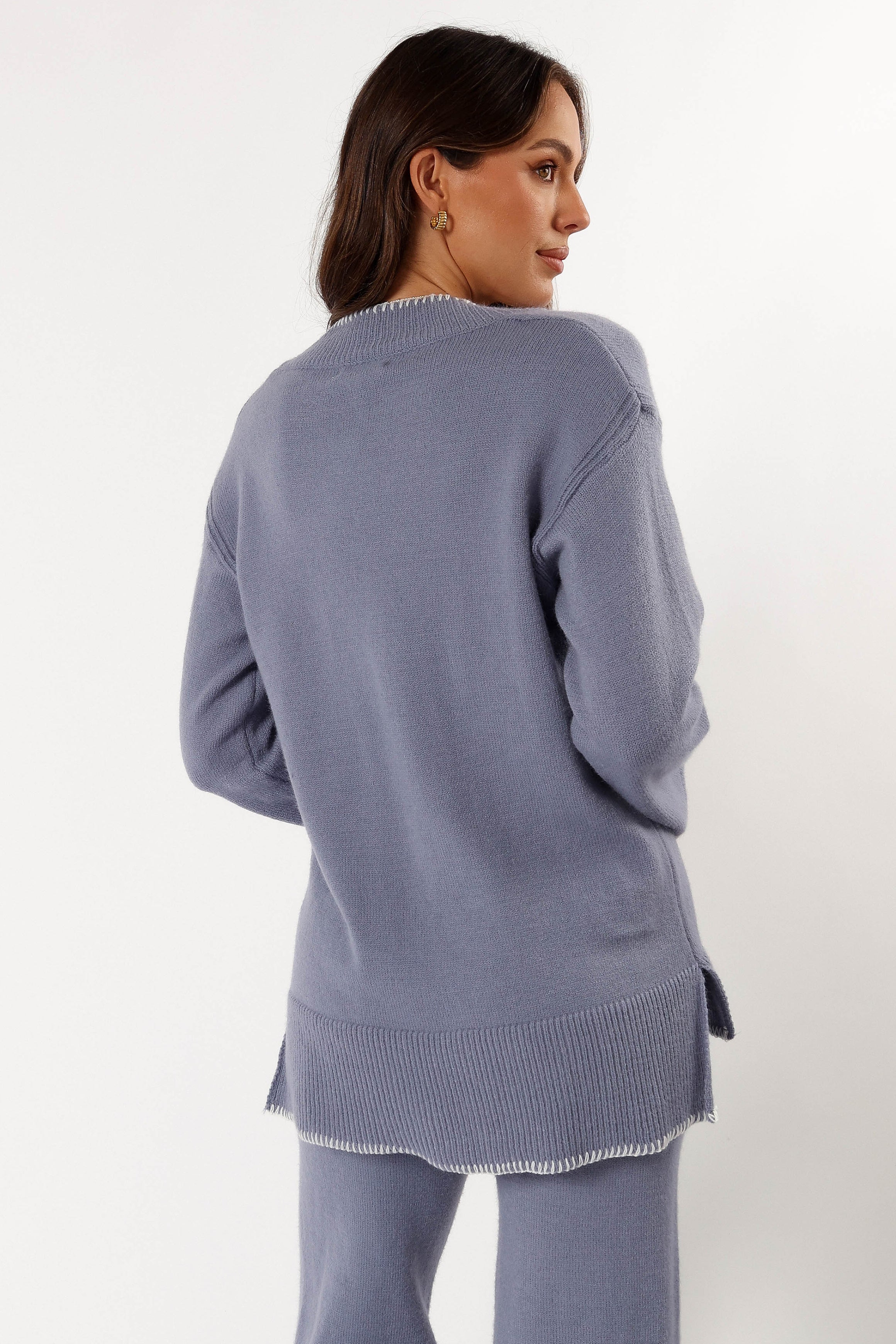 Josslyn Sweater Women's Grey Knit Pullover - Cozy Casual Wear for Fall & Winter Outfits