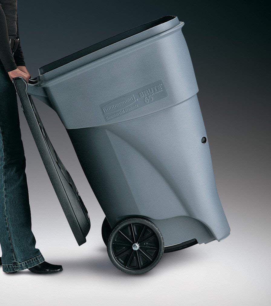 Rubbermaid Commercial BRUTE 65-Gallon Rolling Trash Can with Wheels - Heavy-Duty Plastic Garbage Bin for Restaurants, Hospitals, Offices, Warehouses & Home Use - Ideal for Kitchen Waste, Back-of-House Cleaning & Commercial Disposal Needs