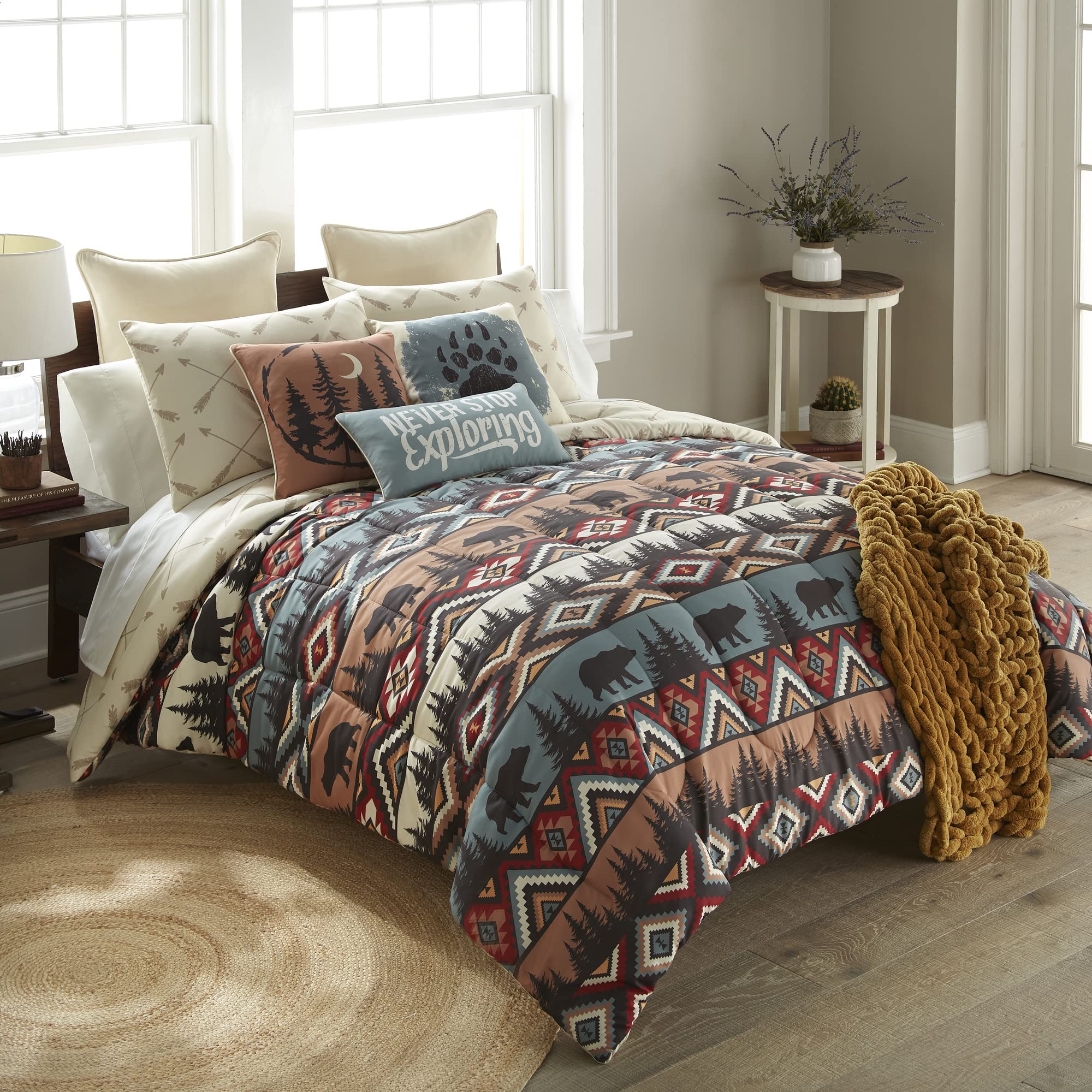 Donna Sharp Queen Bedding Set - 3 Piece Bear Totem Lodge Comforter Set with Queen Comforter & 2 Standard Pillow Shams - Machine Washable - Cozy Cabin Retreat & Lodge Style Bedroom Decor