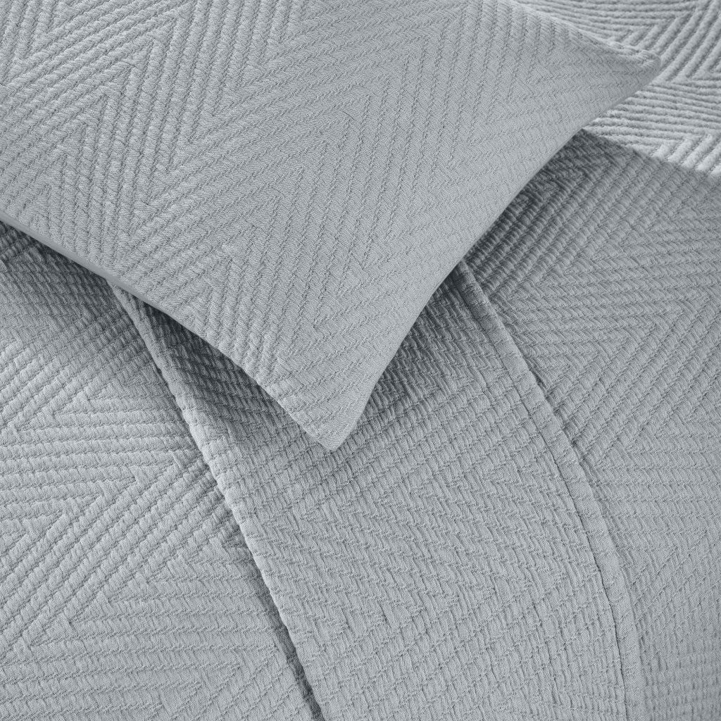Premium Aswan Cotton Medium Weight Chevron Woven Coverlet - Soft & Breathable Bedspread for All Seasons - Perfect for Master Bedroom, Guest Room, or Dorm Decor