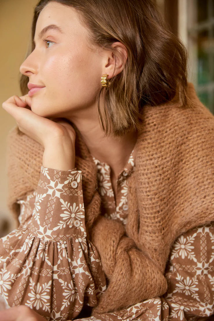 Miru Gold Hoop Earrings for Women - Elegant 14K Gold Plated Hoop Earrings for Everyday Wear, Parties & Special Occasions