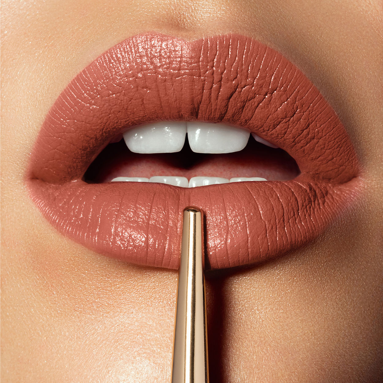 Confession Ultra Slim Refillable Lipstick - High Intensity Long Lasting Matte & Glossy Finish - Perfect for Everyday Wear, Date Night & Special Occasions