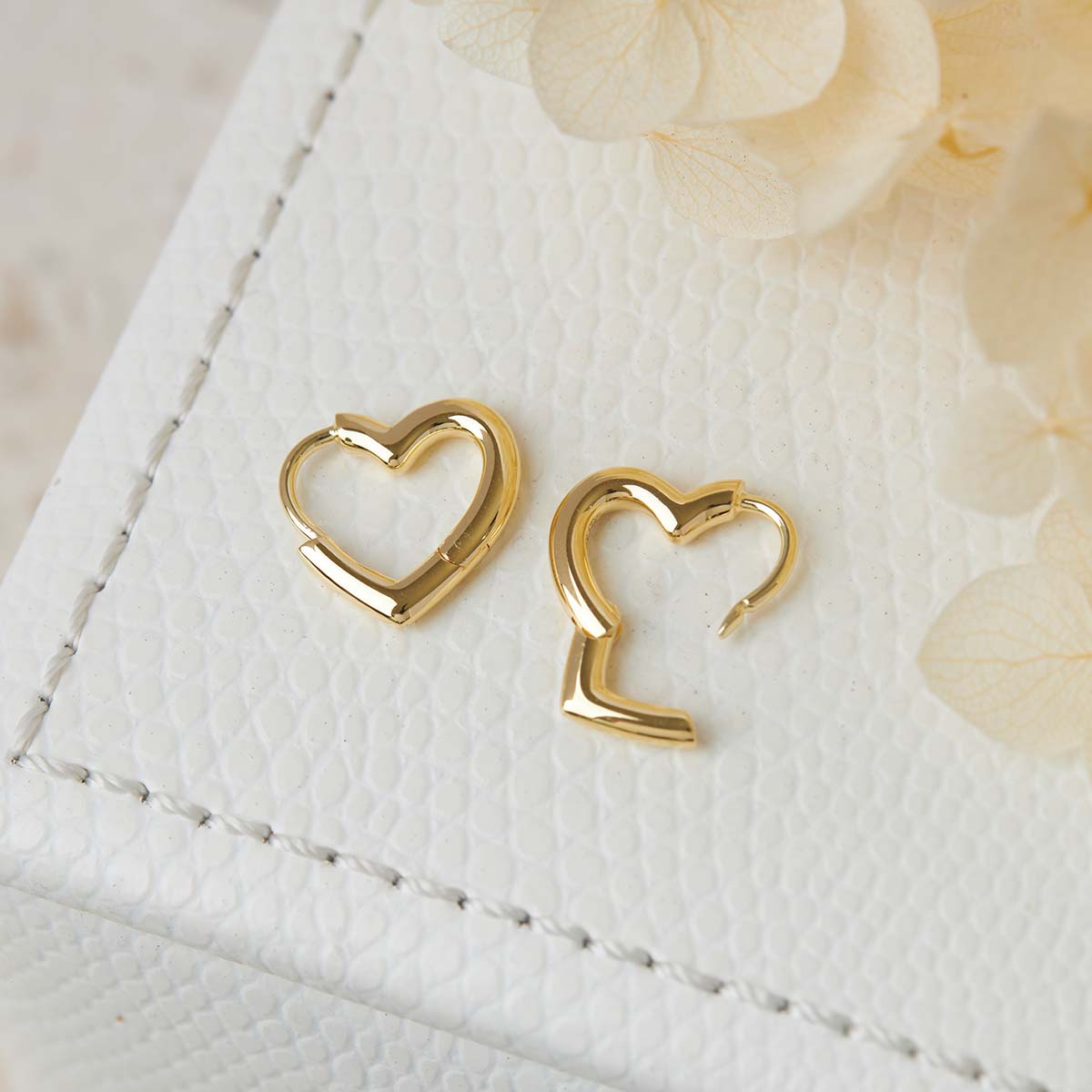 Heart Huggies Gold - Elegant Gold-Plated Heart Huggie Earrings for Women, Perfect for Valentine's Day Gifts & Everyday Wear