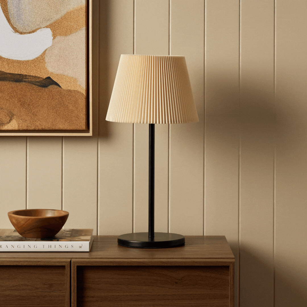 Porto Modern Metal Table Lamp - Adjustable Brightness for Bedroom, Living Room & Office - Stylish Desk Lamp with USB Port for Home Decor