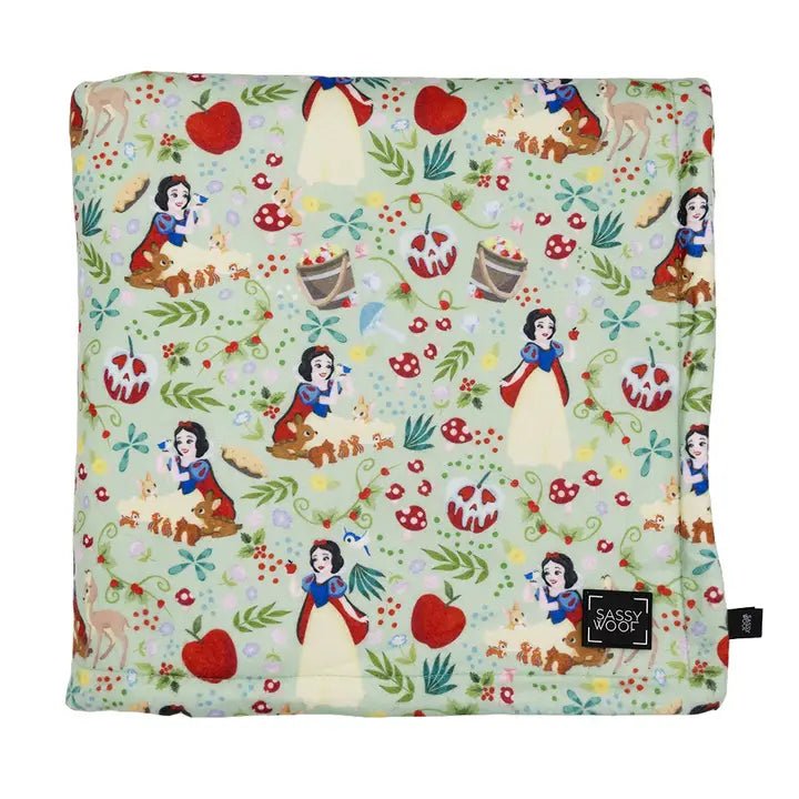 Disney Princess Snow White Dog Blanket - Soft & Cozy Pet Blanket for Small, Medium & Large Dogs - Perfect for Beds, Couches & Travel
