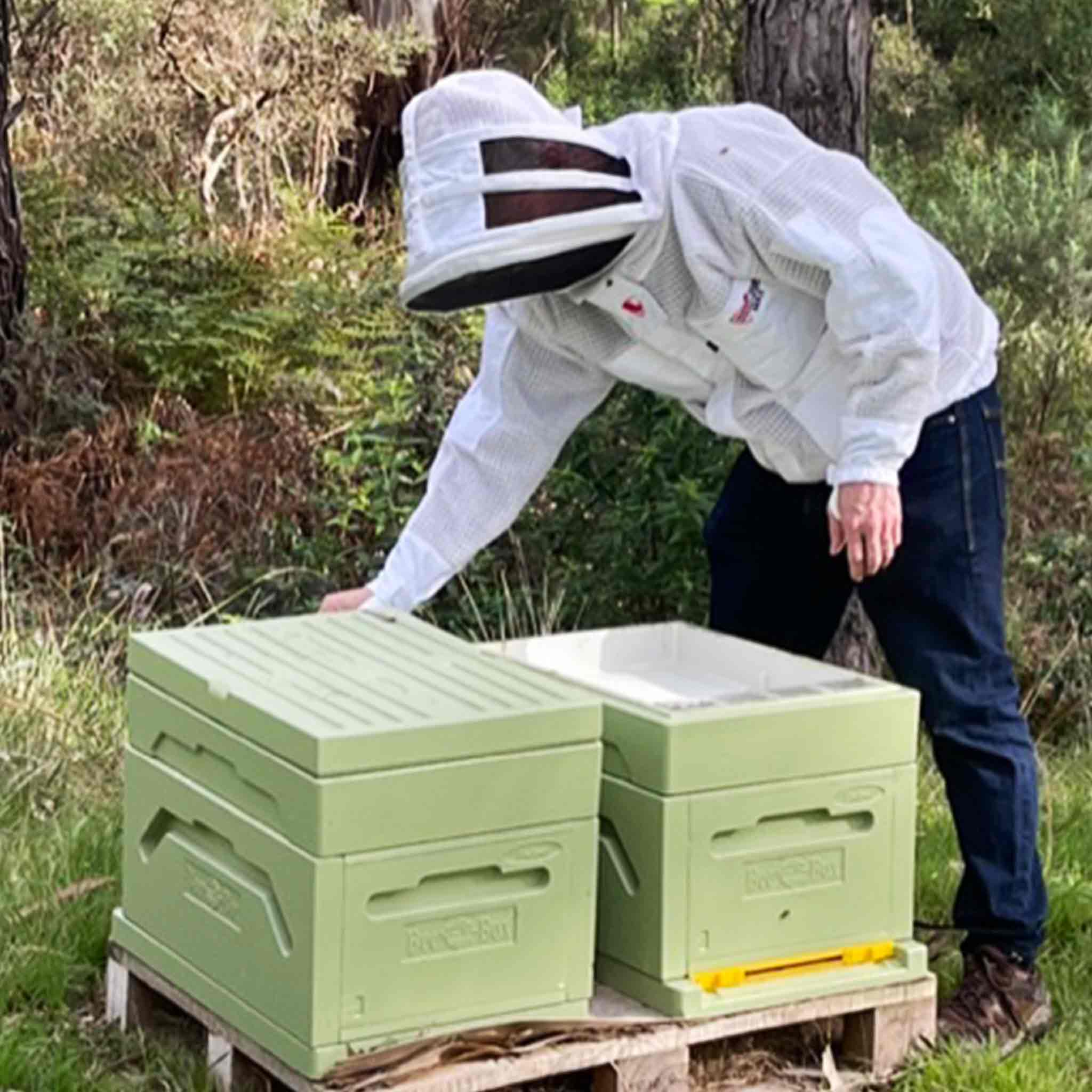 RhinoGuardMax Beekeeping Jacket - Cool White Ventilated Suit with Maximum Protection for Beekeepers | Beekeeping Safety Gear for Hive Inspections & Honey Harvesting