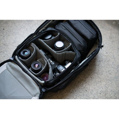 Peak Design Medium Travel Camera Cube - Waterproof & Durable DSLR/SLR/Mirrorless Camera Case for Photographers - Perfect for Air Travel, Hiking & Outdoor Adventures