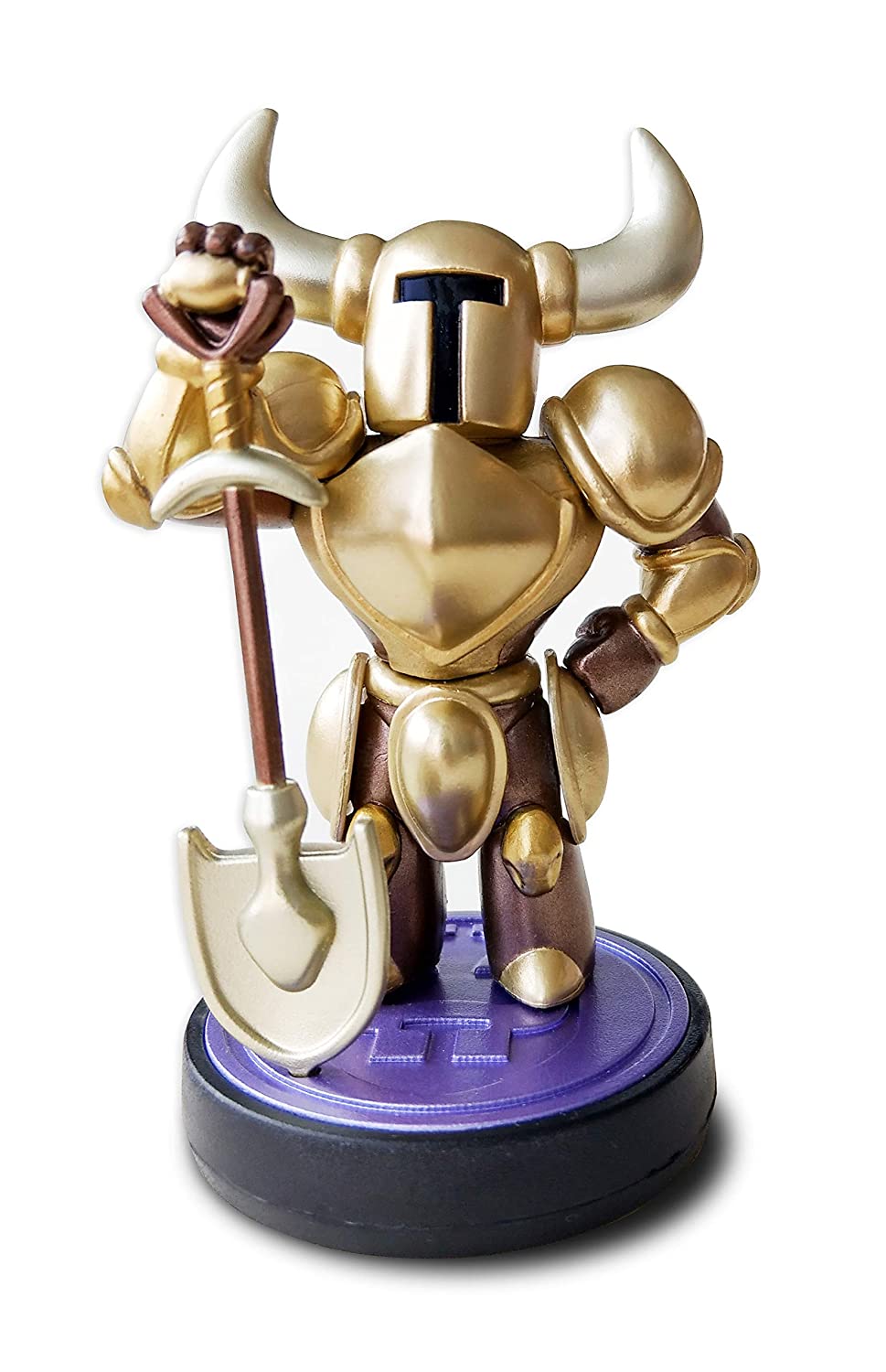 Shovel Knight Gold Edition - Nintendo Switch & 3DS Game with Exclusive Amiibo Figure | Collectible Action-Adventure Game for Kids & Adults | Perfect for Gaming Nights & Retro Enthusiasts