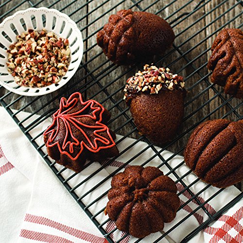 Nordic Ware Autumn Treats Nonstick Baking Pan - Bronze Cake Mold for Pumpkin Bread, Apple Pie & Seasonal Desserts - Perfect for Thanksgiving, Halloween & Fall Baking