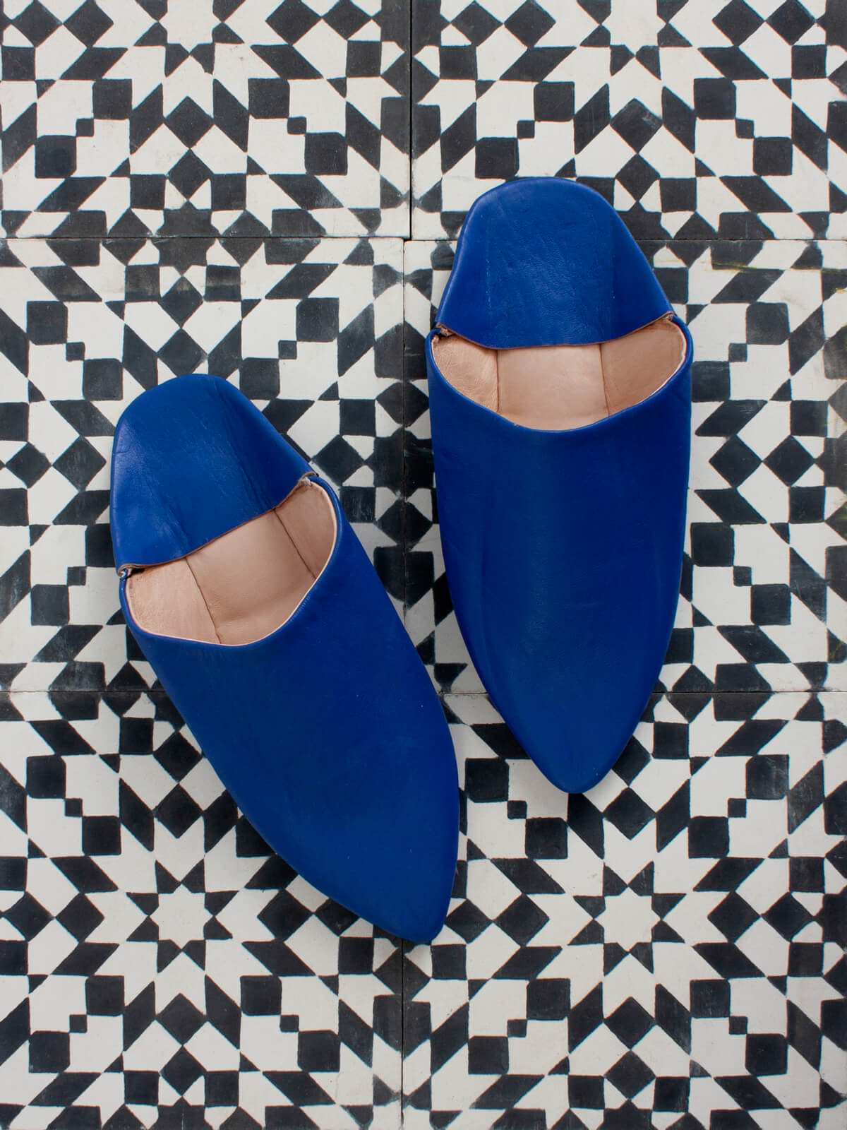 Moroccan Classic Pointed Babouche Slippers - Cobalt Blue Leather Comfortable House Shoes for Men & Women | Perfect for Home, Lounge & Cultural Fashion