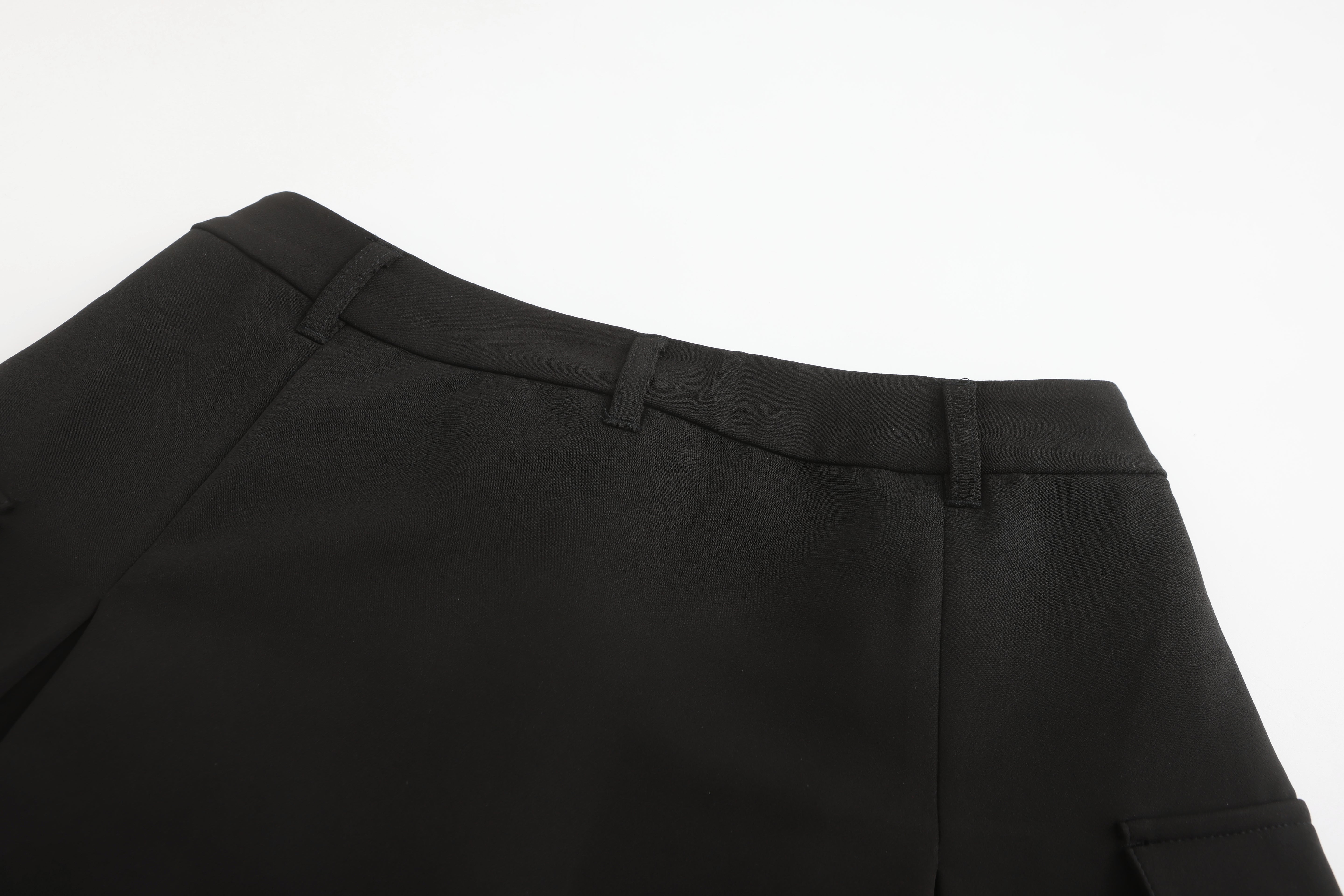 Stylish Cargo Mini Skirt for Women - High Waist Stretch Denim Short Skirt with Pockets - Perfect for Casual Outfits, Streetwear, and Summer Fashion