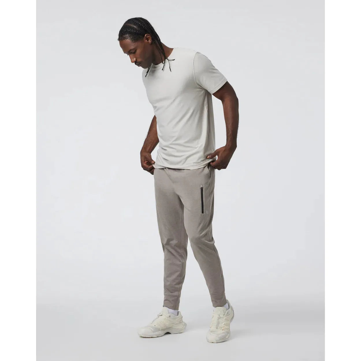 Vuori Men's Sunday Performance Jogger - Comfortable Athletic Pants for Running, Gym & Lounge - Moisture-Wicking & Stretchable Workout Joggers for Men