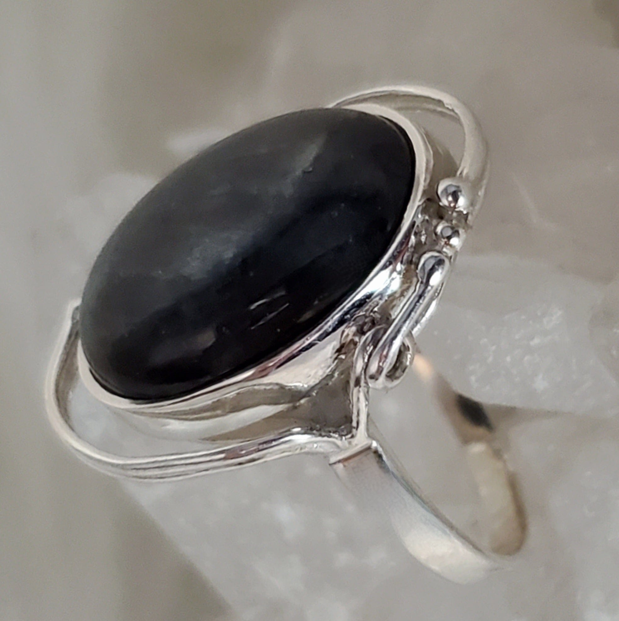 925 Sterling Silver Canadian Sapphire Ring - Size 7.5 | Elegant Engagement, Wedding & Anniversary Jewelry Gift for Women