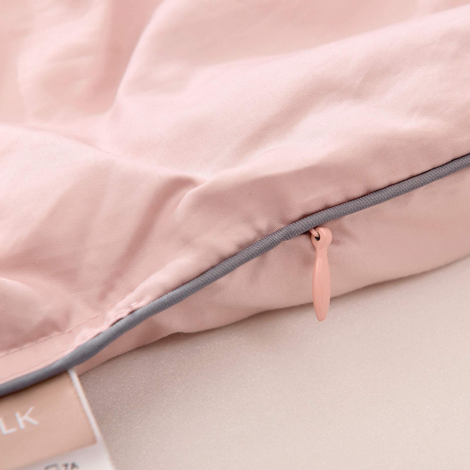 Luxury 100% Silk Filled Comforter with Cotton Shell - King Size Pink Silk Duvet for Winter - Breathable & Washable Silk Quilt for Bedroom, Hotel, and Gift Giving