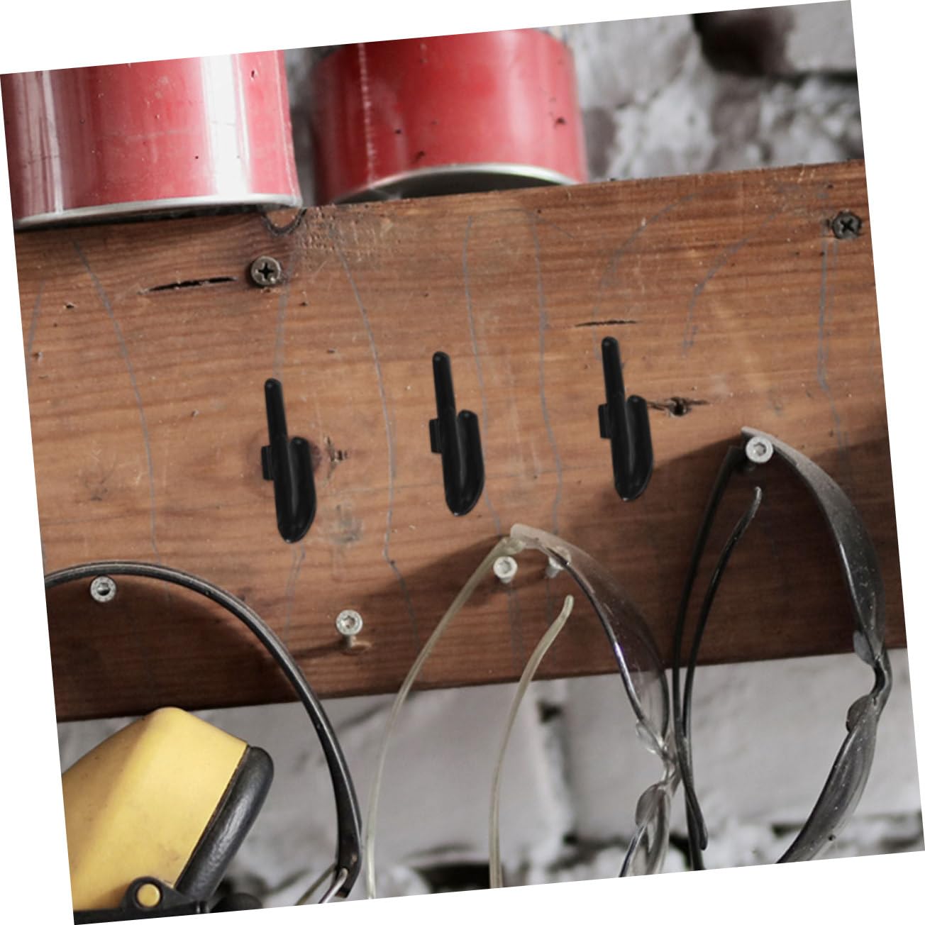 ULTECHNOVO 40-Piece Garage Pegboard Hooks Set - Durable Plastic Wall Hooks for Tool Storage & Organization - Versatile Hanging Hooks for Home, Garage, Workshop & Shed - Perfect for DIY Projects & Space Saving Solutions