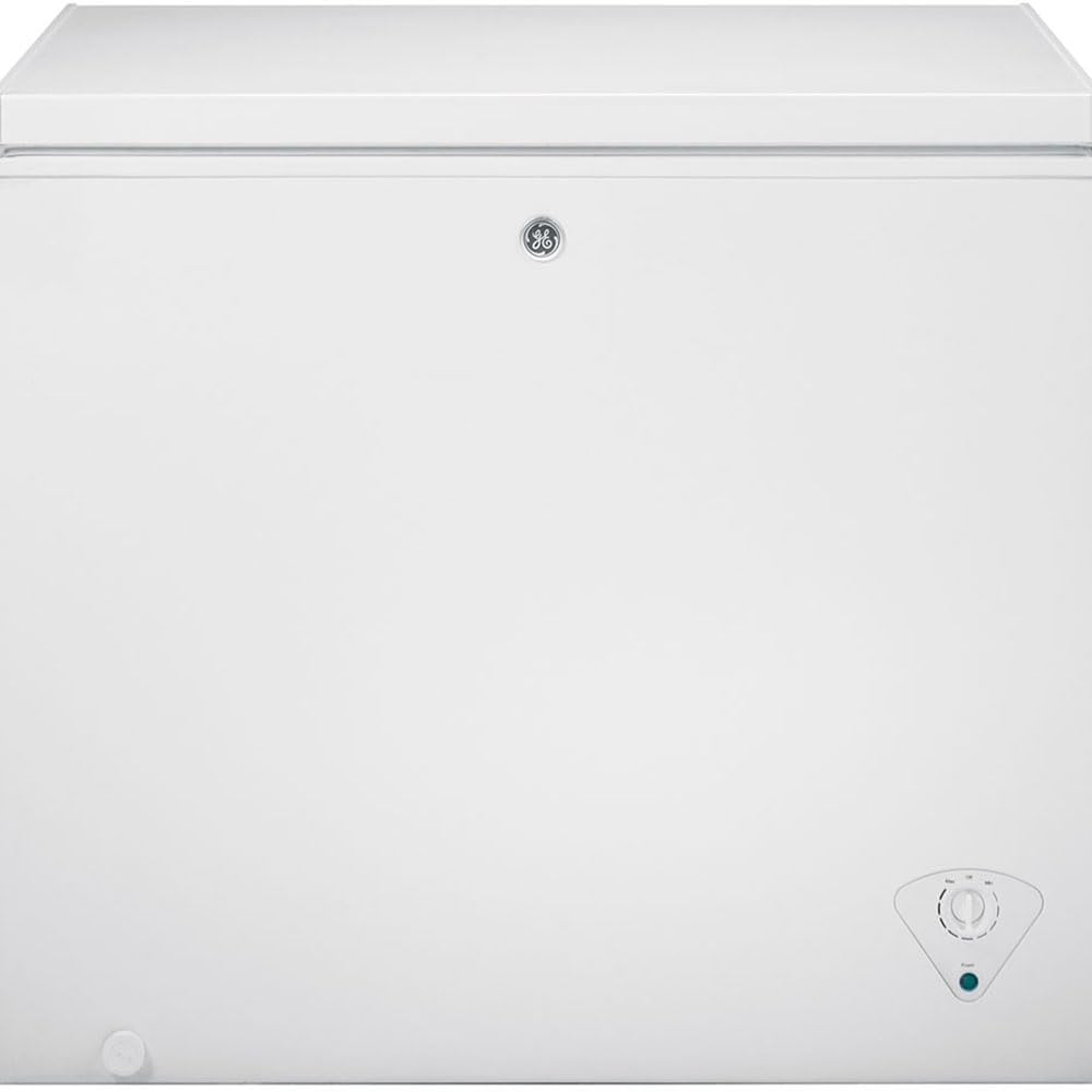 GE® 7.0 Cu. Ft. Manual Defrost Chest Freezer in White - FCM7STWW | Energy Efficient Deep Freezer for Home, Garage & Restaurant Use