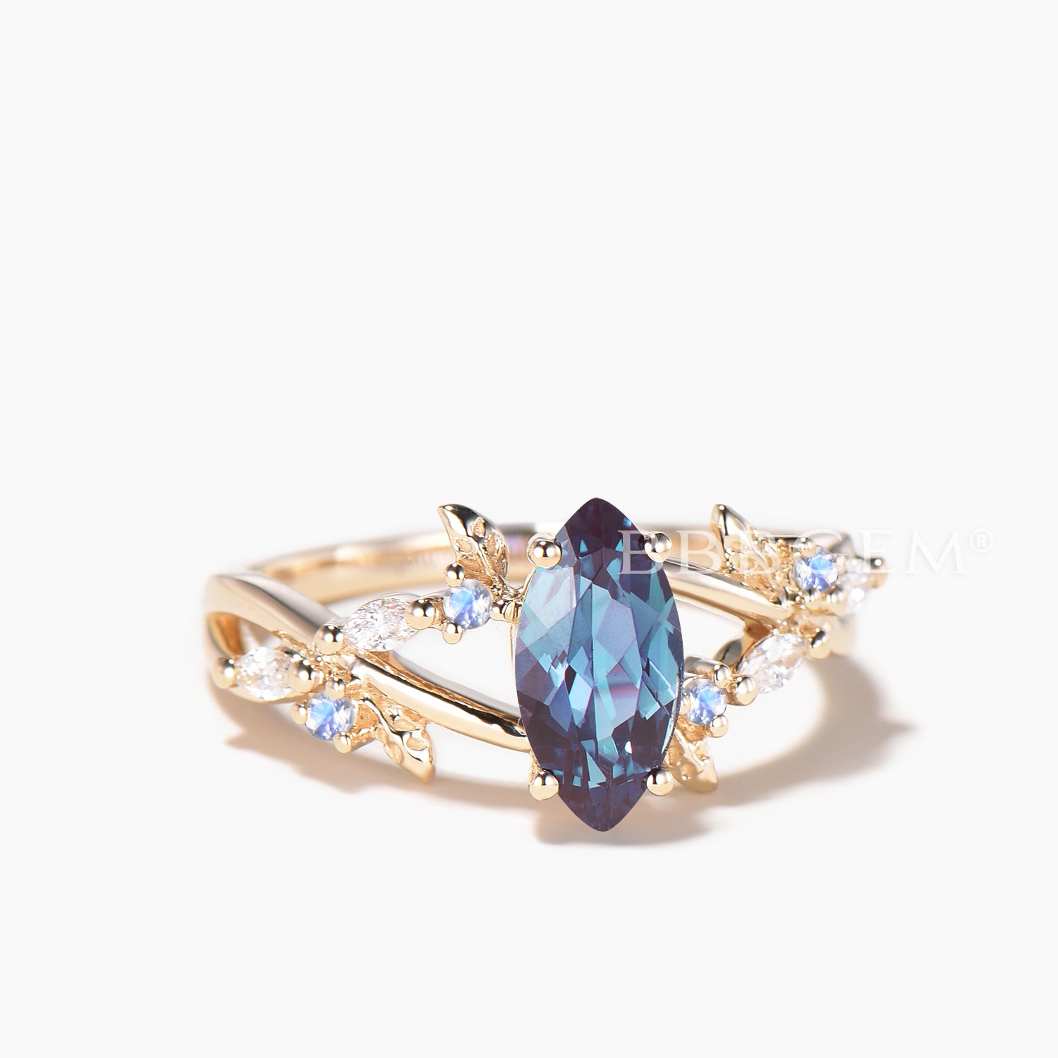 **Marquise Color Change Alexandrite Split Shank Wedding Ring - Moonstone Leaf Design for Engagement, Anniversary & Bridal Jewelry - Perfect for Romantic Occasions & Special Gifts**