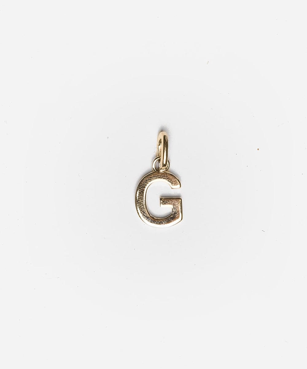 Personalized Letter Hat Charm - Custom Initial Pendant for Jewelry Making, DIY Crafts & Gifts - Perfect for Necklaces, Bracelets & Keychains