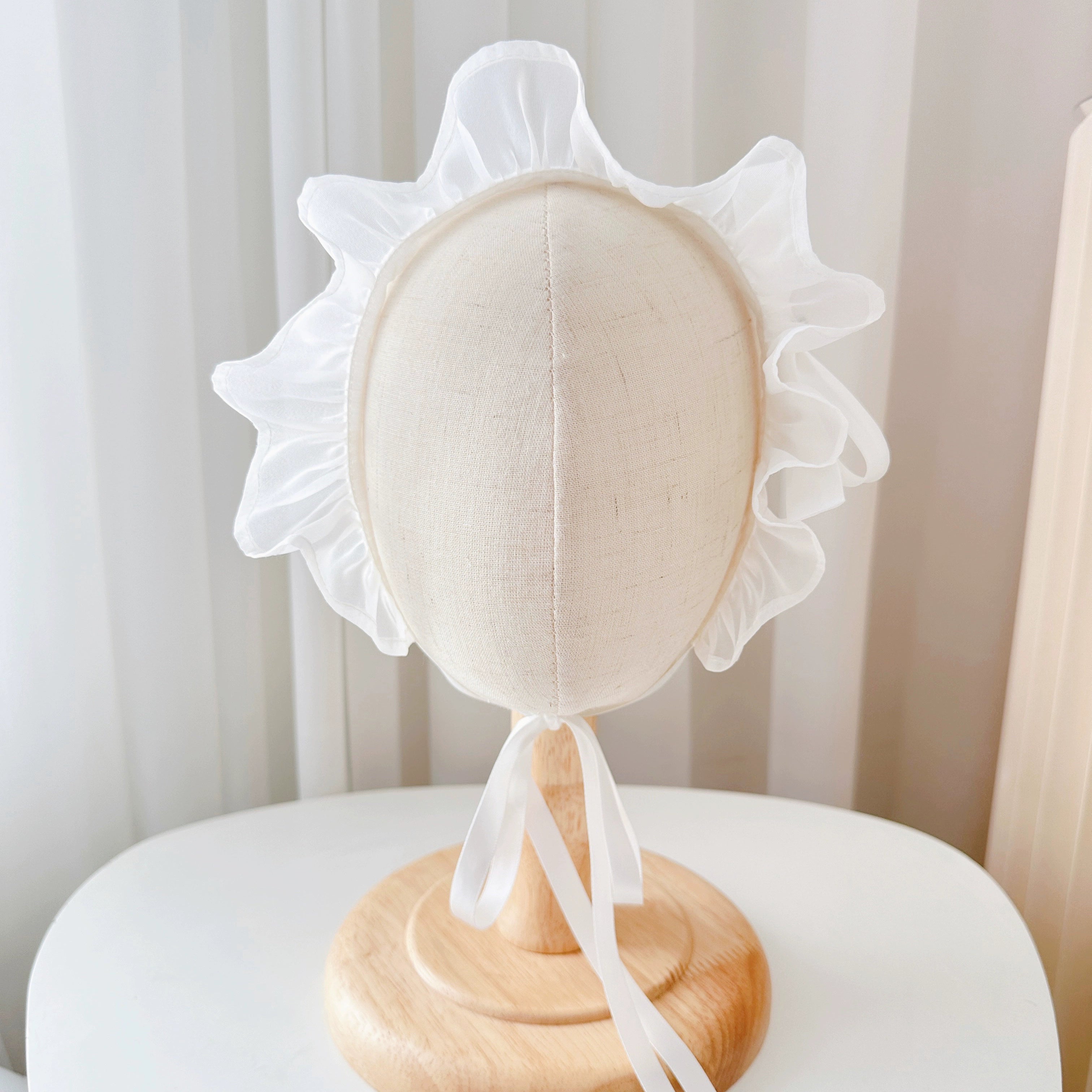 Adorable Lace Baby Sun Hat for Girls - Breathable Cotton Infant Bonnet - Perfect for Outdoor Play, Beach & Photoshoots