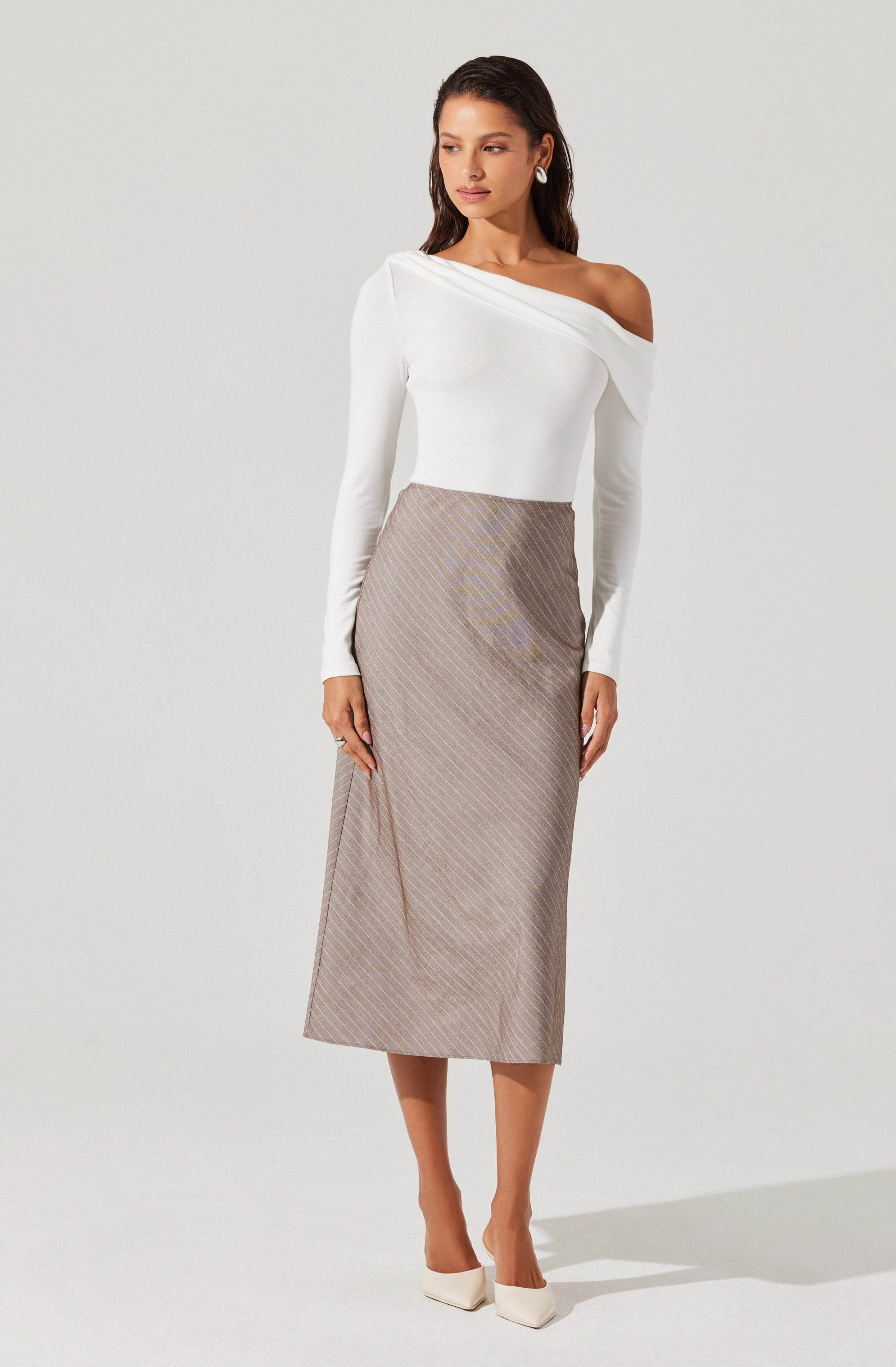 Stylish Striped Woven Midi Skirt for Women - Flowy A-Line Summer Skirt with Pockets | Perfect for Casual Outfits, Beach Vacations & Office Wear