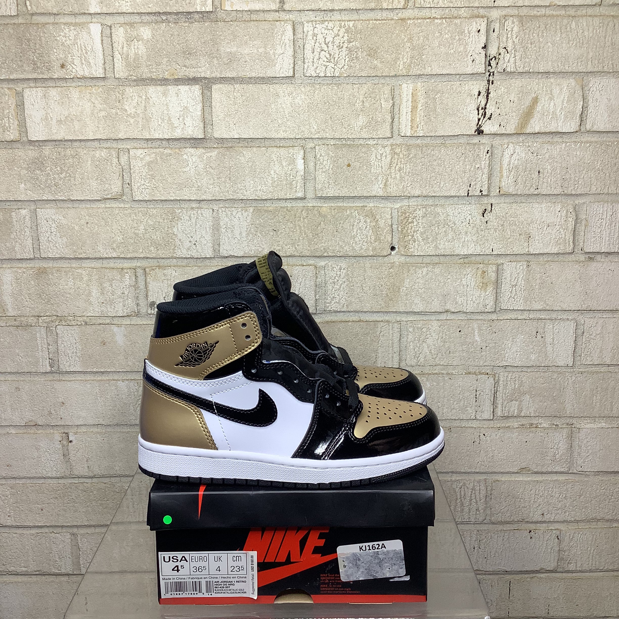 AIR JORDAN 1 Retro High OG 