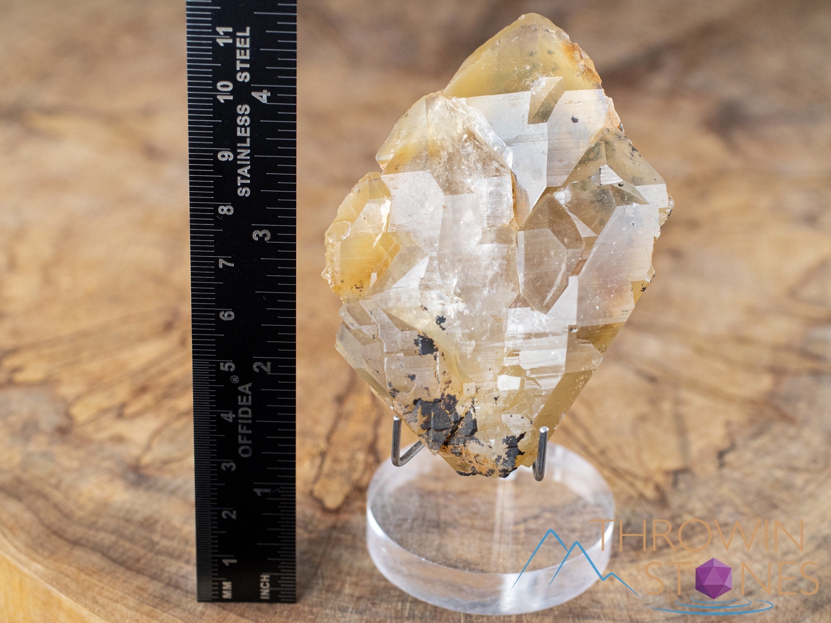 Natural Raw Quartz Crystal with Orange Rutile Inclusions - Healing Stone for Home Decor, Housewarming Gift & Spiritual Energy - Perfect for Meditation, Feng Shui & Positive Vibes
