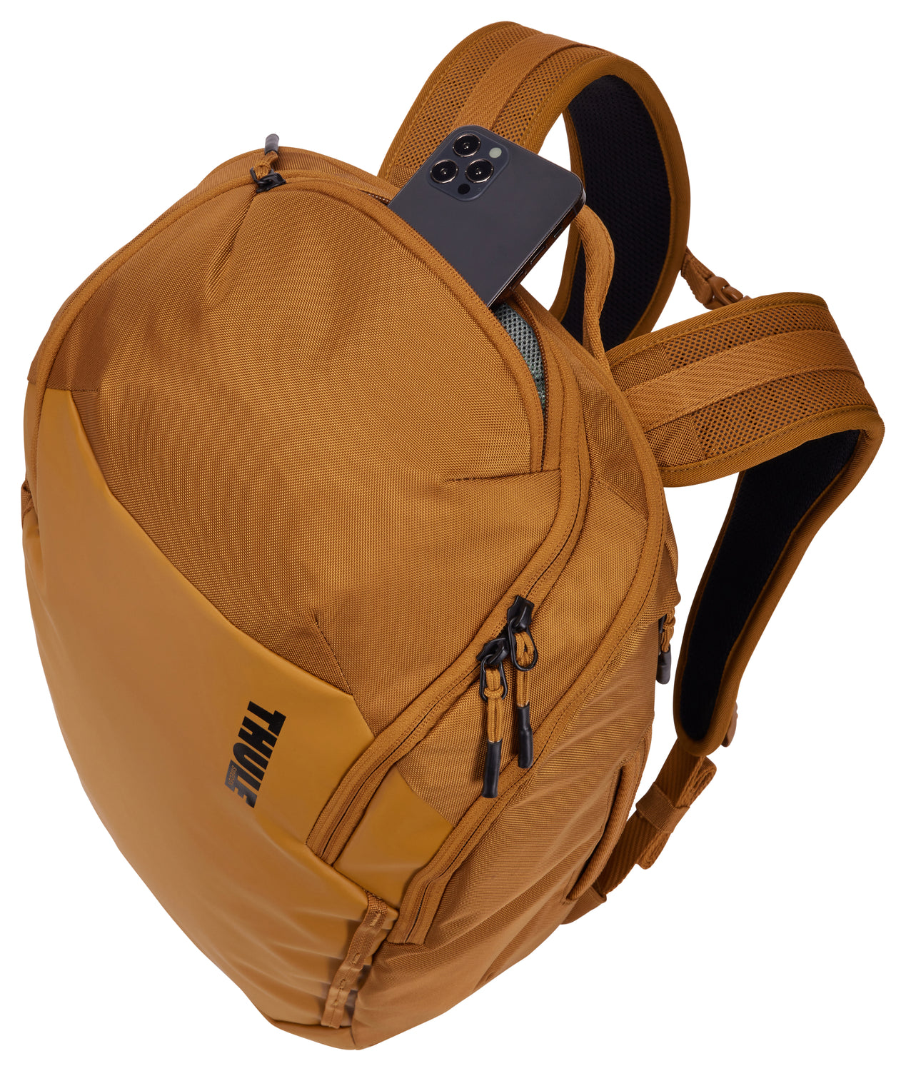 Thule Chasm 26L Laptop Backpack - Water-Resistant Travel & Work Backpack for Men & Women - Perfect for Commuting, Business Trips & College (Golden)